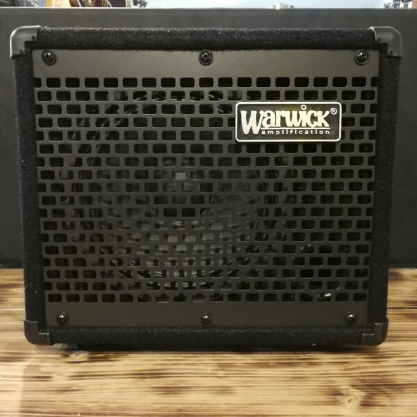 Warwick BC 10 - 8 / 10 Watt Bass Combo