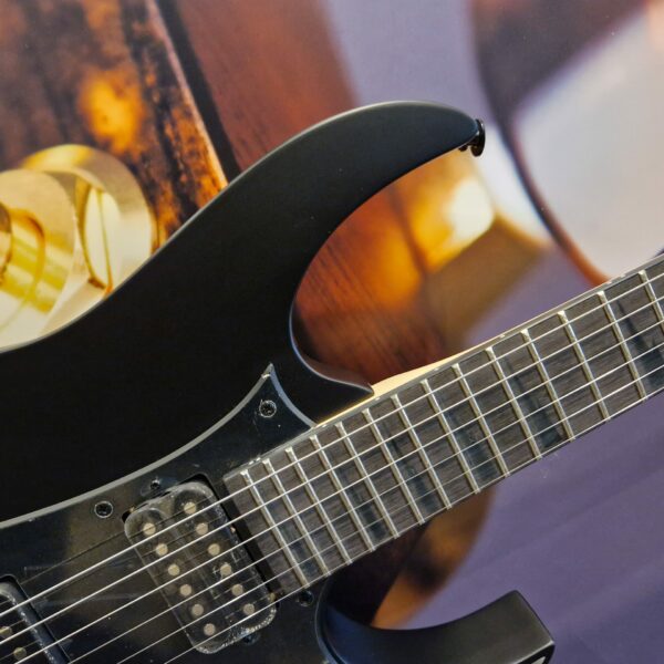Ibanez GRGR131EX-BKF Black Flat, Gio E-Guitar