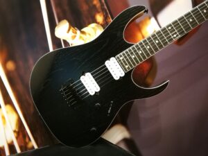 Ibanez RGR652AHBF-WK RG Prestige E-Guitar Reversed Headstock 6 String Weathered Black + Case, B-Stock