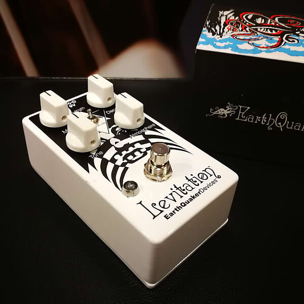 EarthQuaker Devices Levitation V2 - Psychedelic Reverb, B-Stock