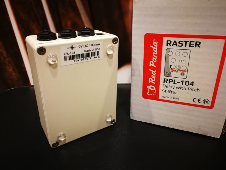 red panda raster pitch shifting delay guitar effects pedal red panda raster pitch shifting delay guitar effects pedal