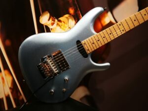 Ibanez JS140M-SDL Joe Satriani Signature E-Guitar 6 String Soda Blue, B-Stock
