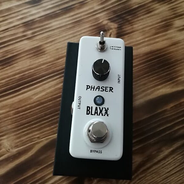 Blaxx Phaser Pedal