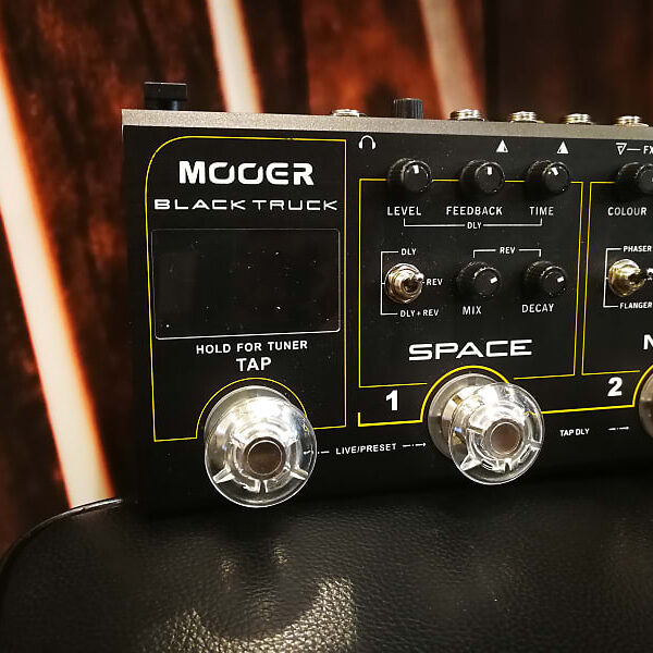 Mooer Black Truck - Multi-Effects Pedal