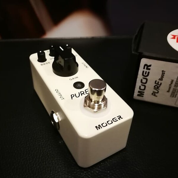 Mooer Pure Boost - Clean Boost Pedal