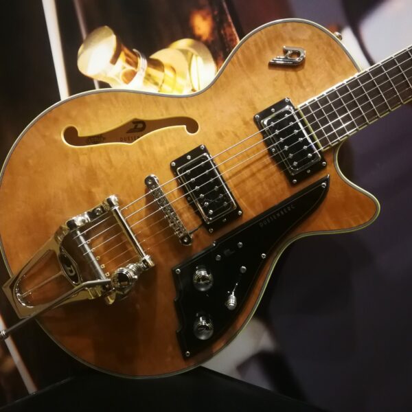 Duesenberg Alliance Series Tom Bukovac "The Session Man", Quilted Maple Natural incl. Hardcase