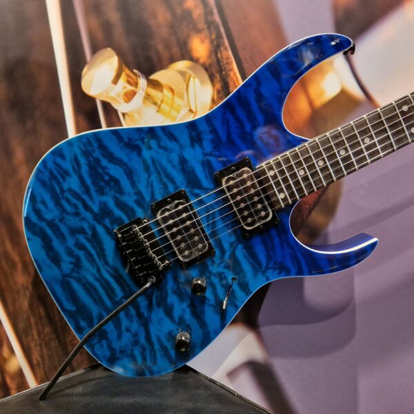 Ibanez GRG120QASP-BGD GIO E-Guitar 6 String - Blue Gradation