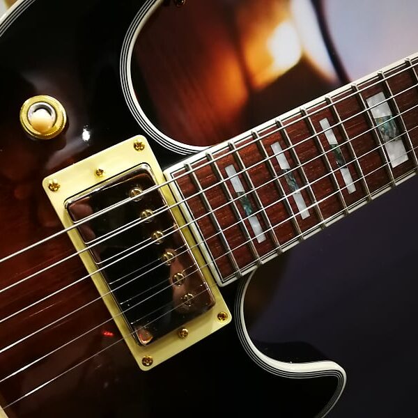 Ibanez AR325QA-DBS Dark Brown Sunburst E-Guitar