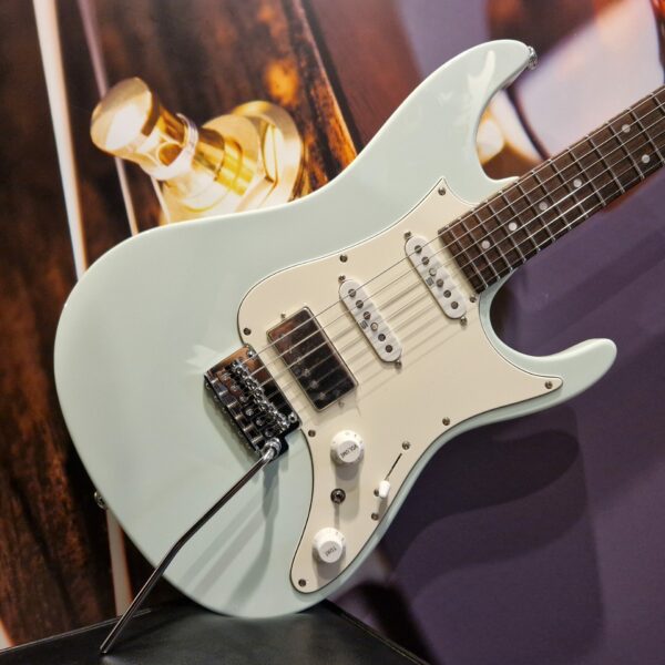 Ibanez AZ2204NW-MGR AZ Prestige E-Guitar 6 String - Mint Green + Case