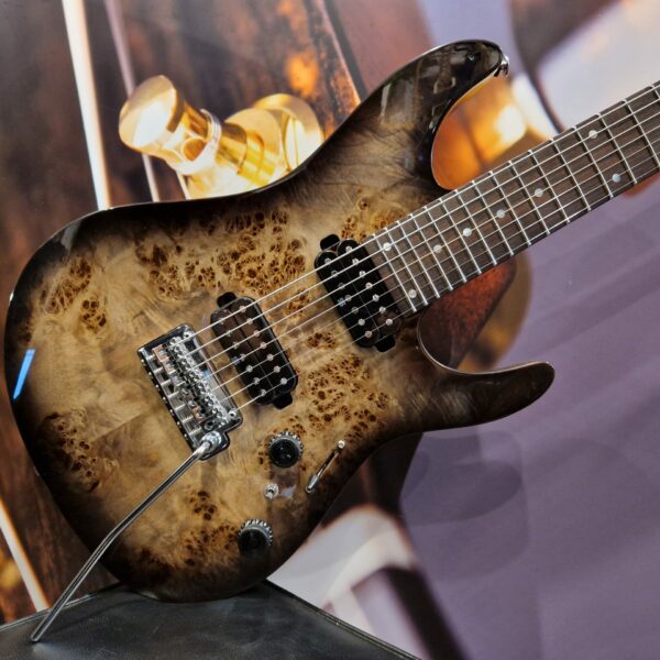 Ibanez AZ427P1PB-CKB AZ Premium E-Guitar 7 String - Charcoal Black Burst + Bag