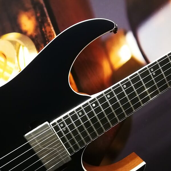 Ibanez RG5121-DBF Prestige E-Guitar 6 String - Dark Tide Blue Flat + Case M20RG