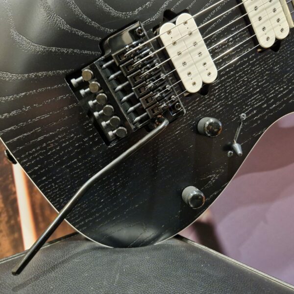 Ibanez RGR652AHB-WK, Prestige E-Guitar Reversed Headstock Made in Japan Weathered Black + Hardcase
