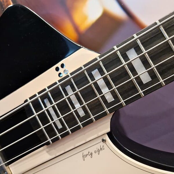 Sandberg Forty-Eight 4-String Bass Custom Color Black/SoftPink, Soft-Aged + GigBag