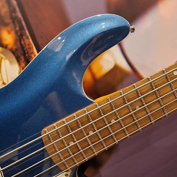 Duesenberg D-Bass 5 String-Bass Lake Placid Blue + Case