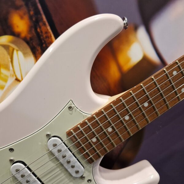Ibanez AZES40-PPK 6-Str E-Guitar, Pastel Pink