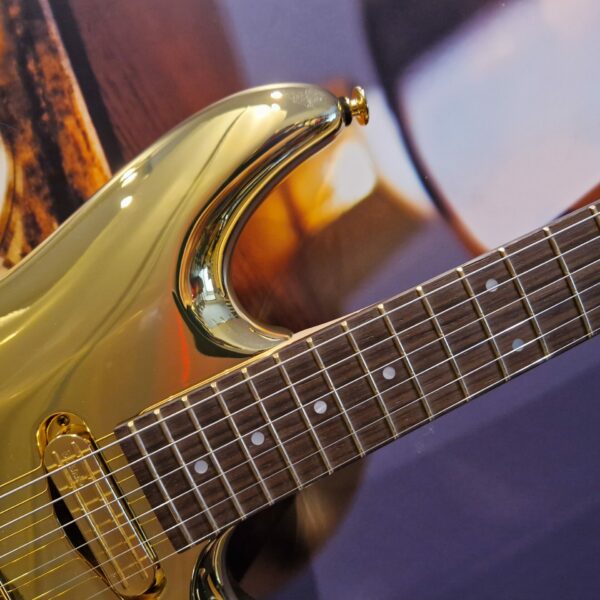 Ibanez JS2GD Joe Satriani Signature E-Guitar, Gold Boy + Hardcase
