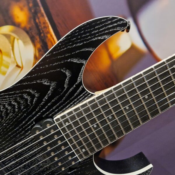 Ibanez RG5328-LDK RG Prestige E-Guitar 8 String Lightning through a dark + Hardcase