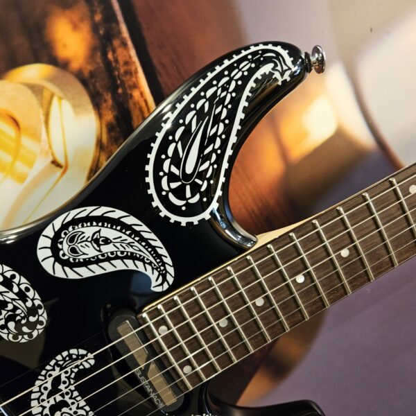 Ibanez JS1BKP Joe Satriani Signature Guitar + Hardcase