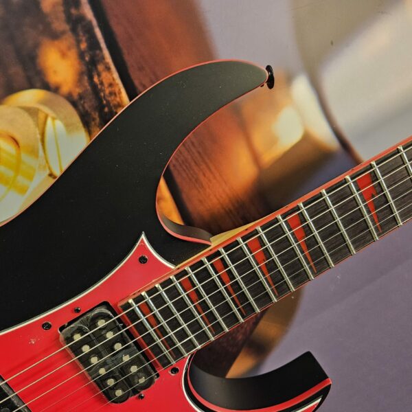 Ibanez GRG131DX-BKF GIO Series E-Guitar 6 String - Black Flat